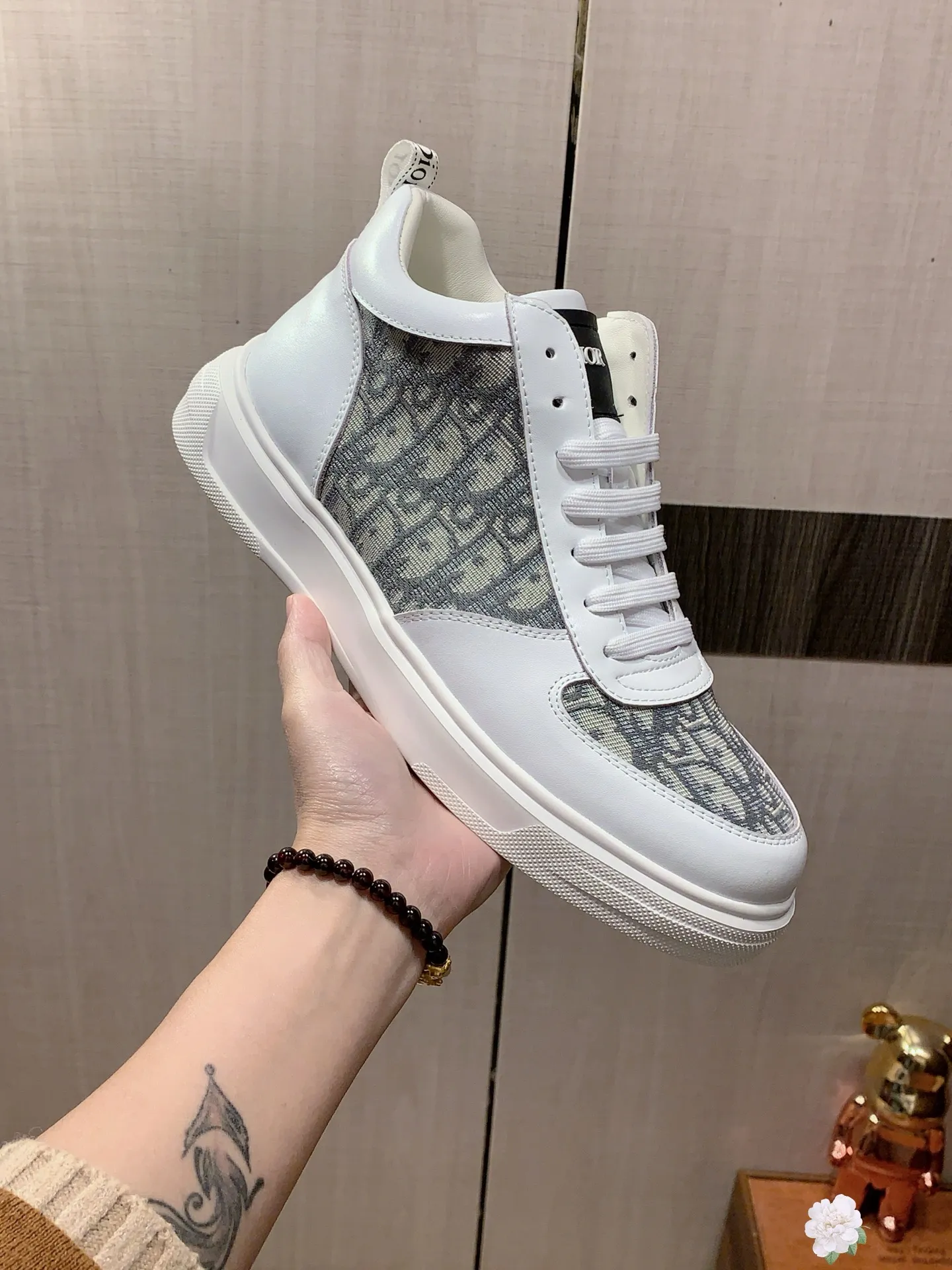 Men's Men's Shoes💰442💰💰🎩🎩[Lightning][Lightning] "Dior DIOR*" The latest and most popular casual shoes, top brand [seduce] luxury ~ purchasing agency, top ~ quality. [Strong] The upper is made of imported breathable cowhide with material ➕ breathable sheepskin feet (•) and fine workmanship. The original stylish and stylish soft rubber wear-resistant and non-slip outsole is light and comfortable on the feet. The real thing looks better when photographed in person. 111: code: 38-44, 3️⃣ colors selected
